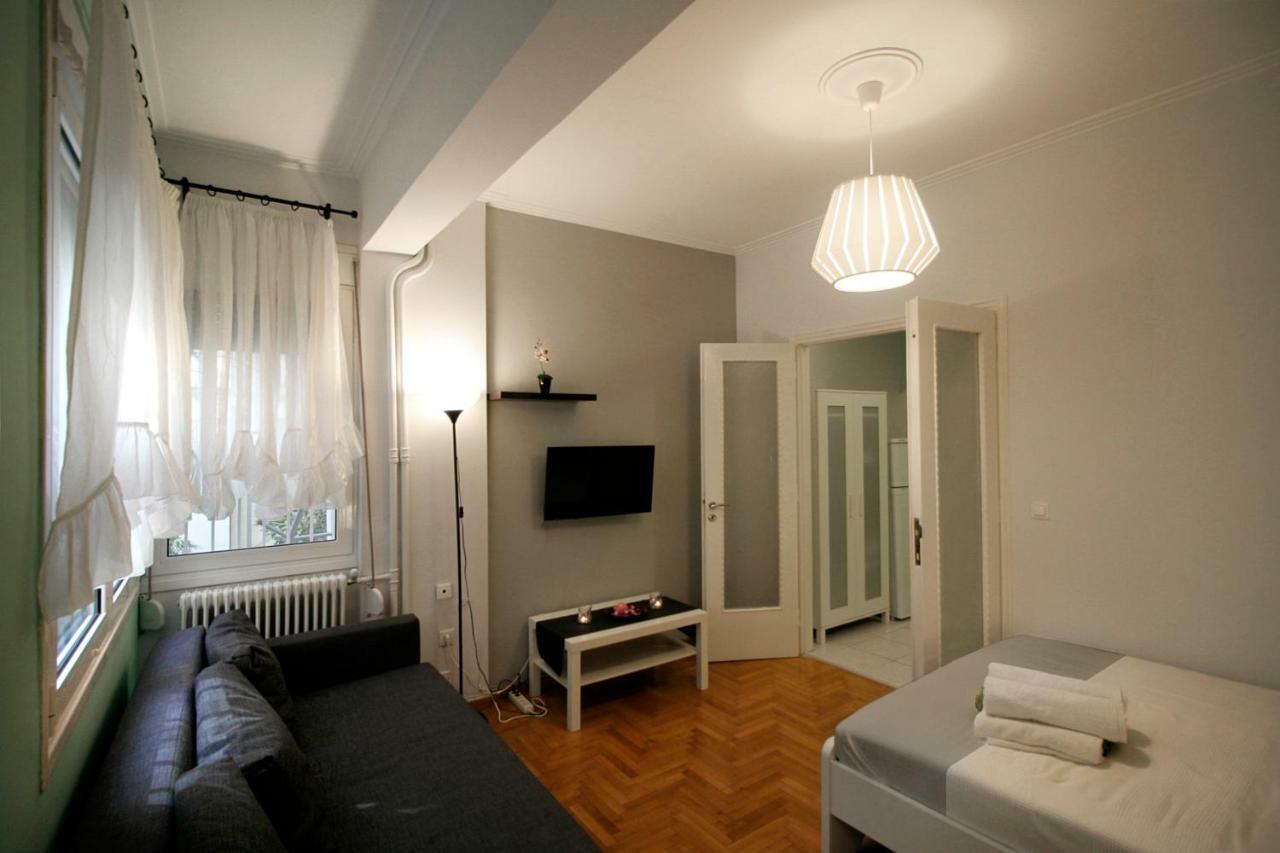 Ferienwohnung Luxury Flat In Kolonaki, 3' Metro Athen Exterior foto
